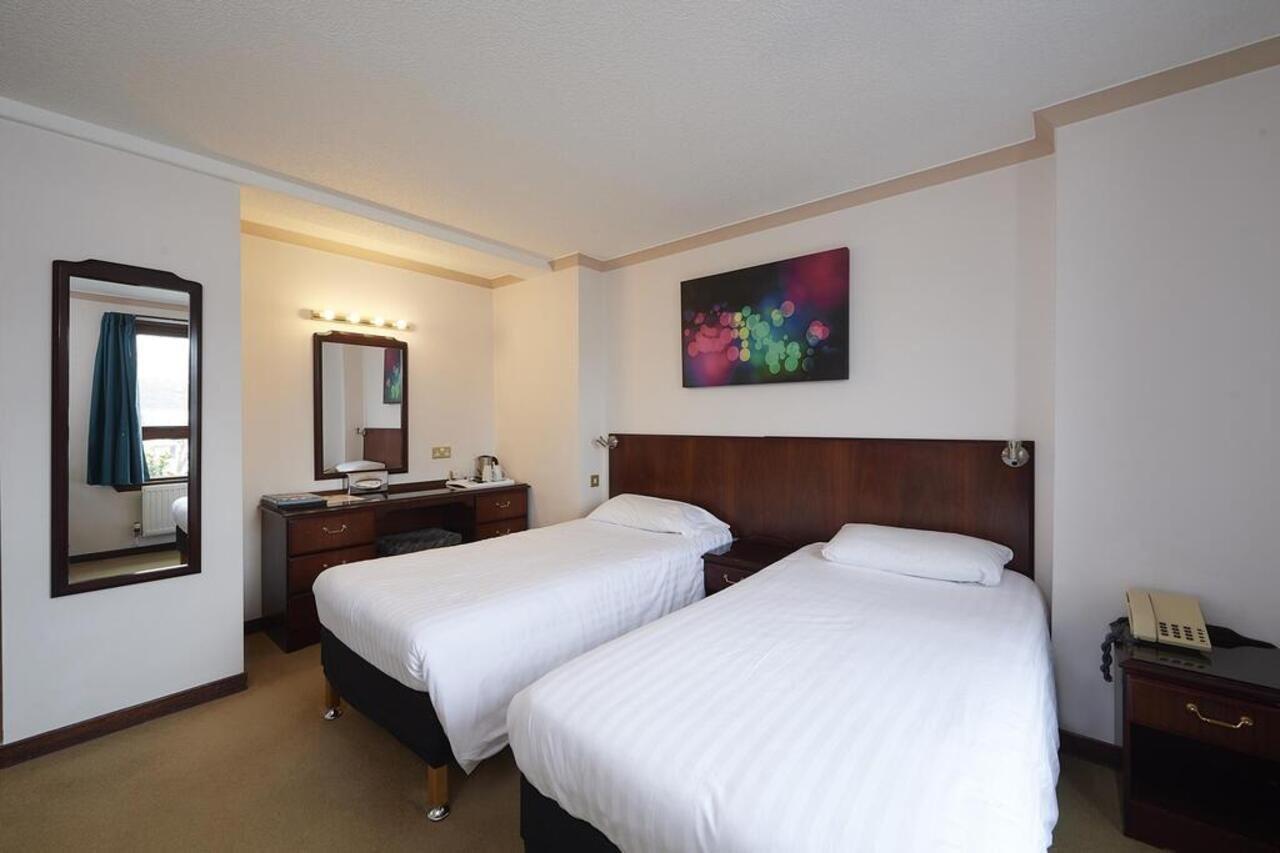 Hotel The Priory 3*