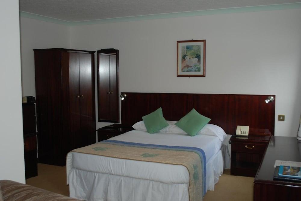 The Priory 3* Beauly