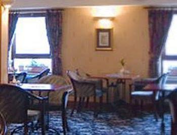 Hotel The Priory 3*